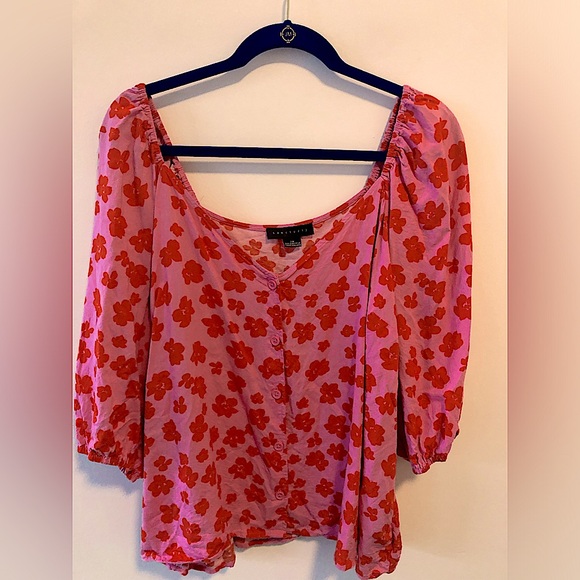 Soft flattering lightweight blouse - Picture 3 of 4